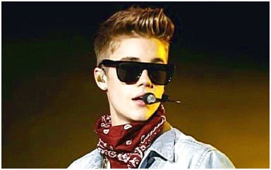 Justin Bieber《Peaches》吉他谱_C调4/4拍